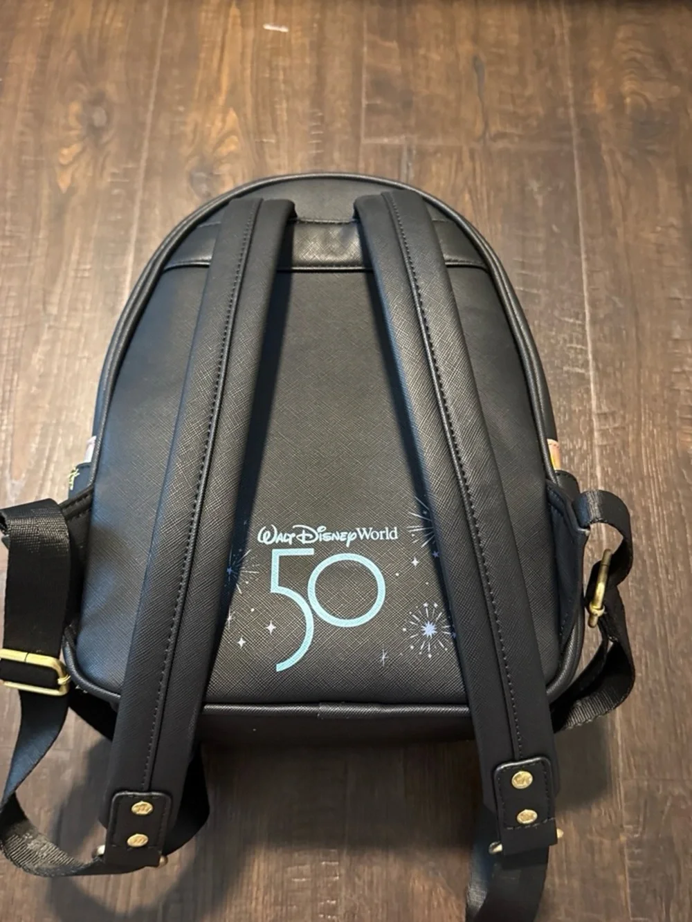 Loungefly sleek mini